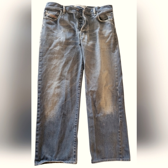 VINTAGE DIESEL BUTTON-FLY GARAGE WASH JEANS - Picture 3 of 14